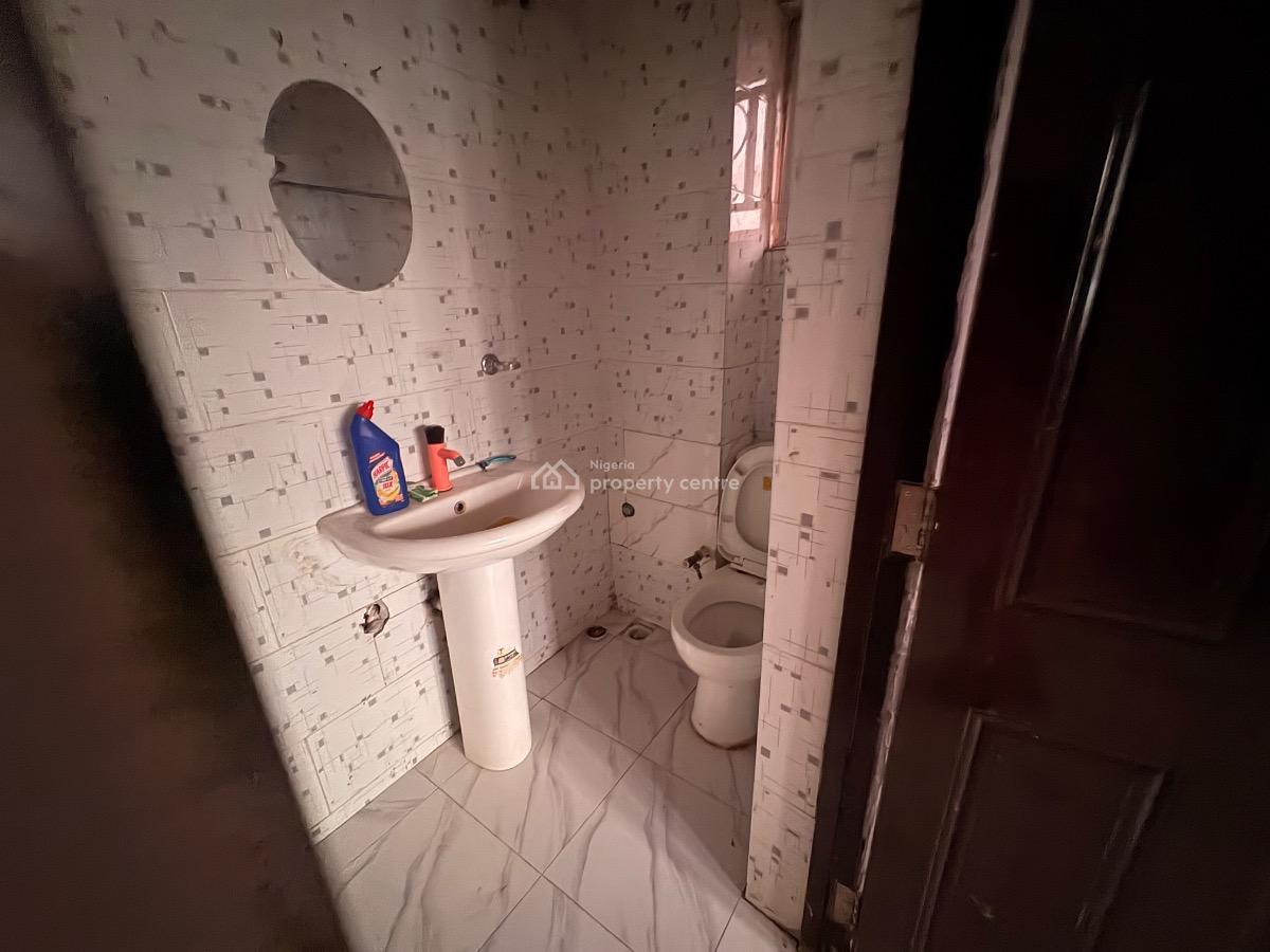 Neatly Renovated 1 Bedroom Flat with Dinning Area in a Neat Environmen, Katampe, Katampe (main), Katampe, Abuja, Mini Flat (room and Parlour) for Rent