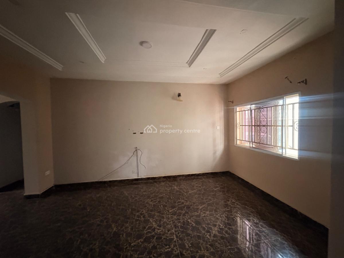 Neatly Renovated 1 Bedroom Flat with Dinning Area in a Neat Environmen, Katampe, Katampe (main), Katampe, Abuja, Mini Flat (room and Parlour) for Rent