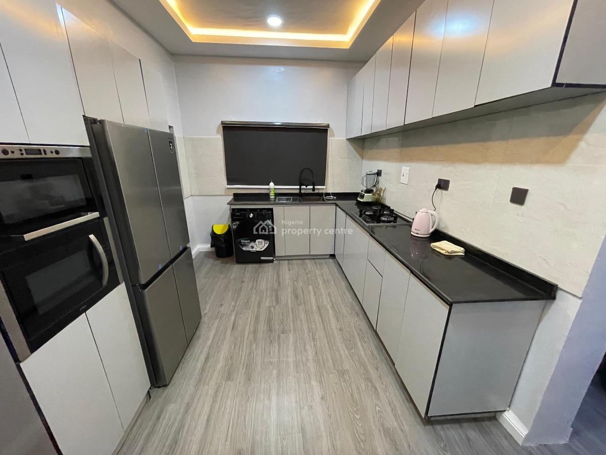 3-bedroom Well Built with Wifi, Water, Security, Wuye,  Abuja, Wuye, Abuja, Flat / Apartment Short Let