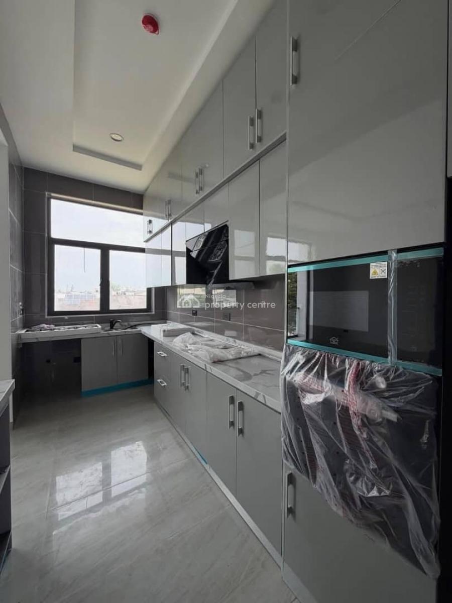 Fully Service & Newly Build 2bedroom Apartment with Fitted Kitchen, Lekki Phase 1, Lekki, Lagos, Flat / Apartment for Rent