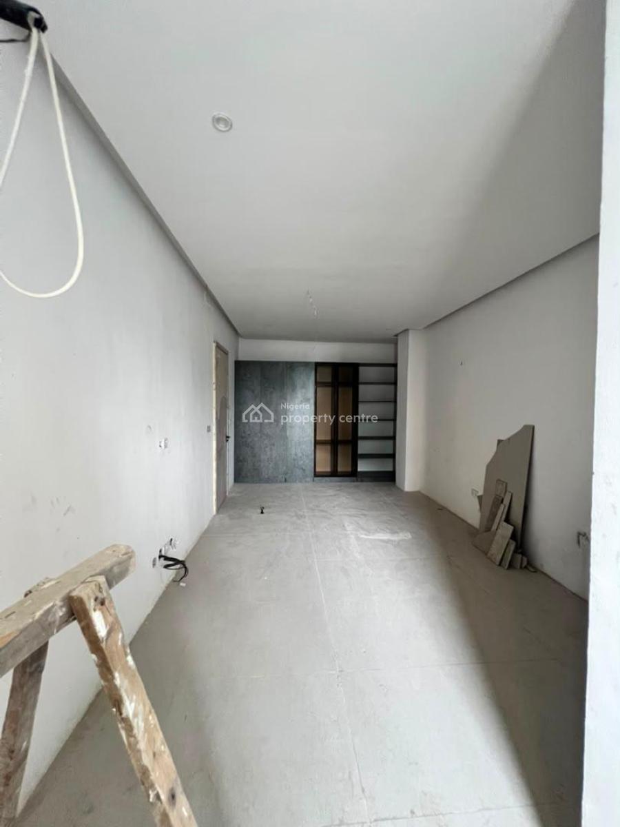 Upscale 2 Bedroom Maisonette with an Elevator & Swimming Pool, Victoria Island (vi), Lagos, Flat / Apartment for Sale
