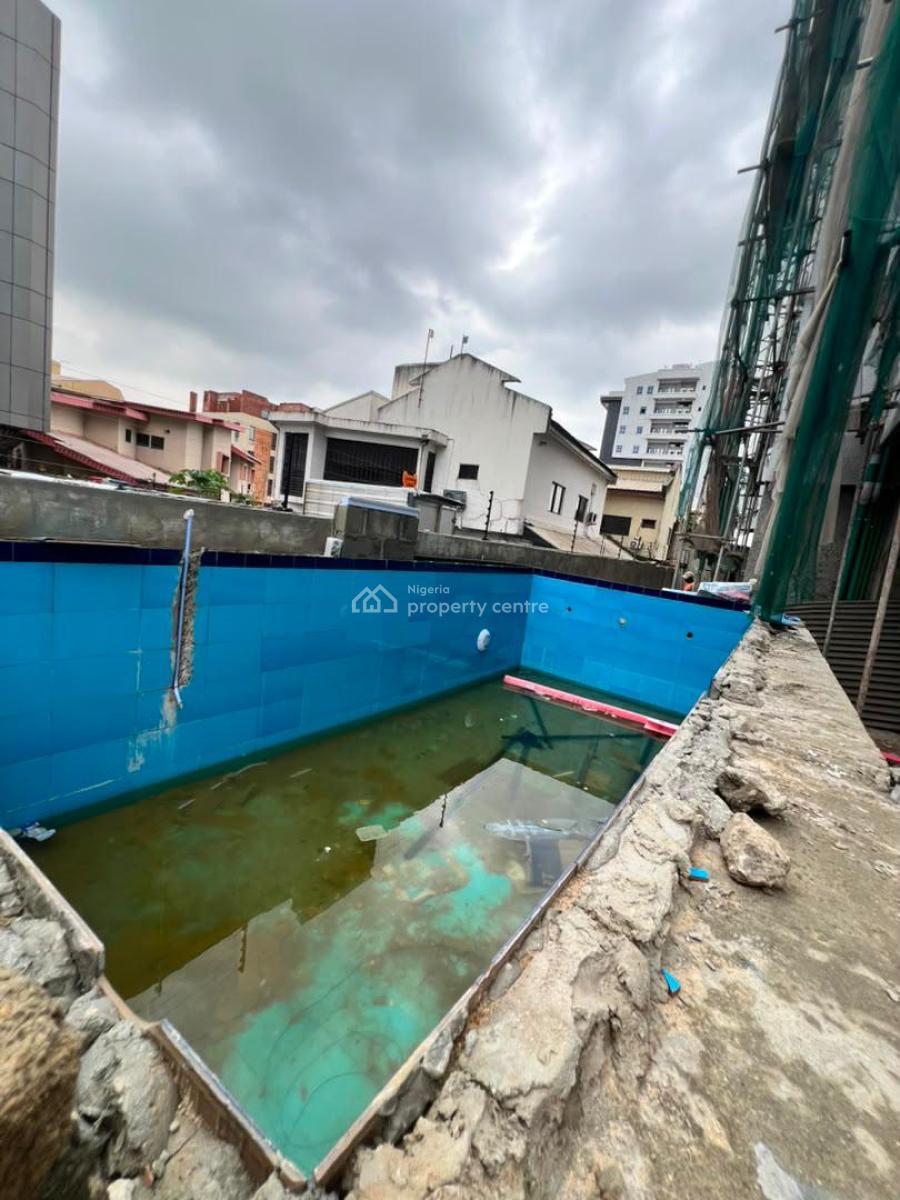Upscale 2 Bedroom Maisonette with an Elevator & Swimming Pool, Victoria Island (vi), Lagos, Flat / Apartment for Sale