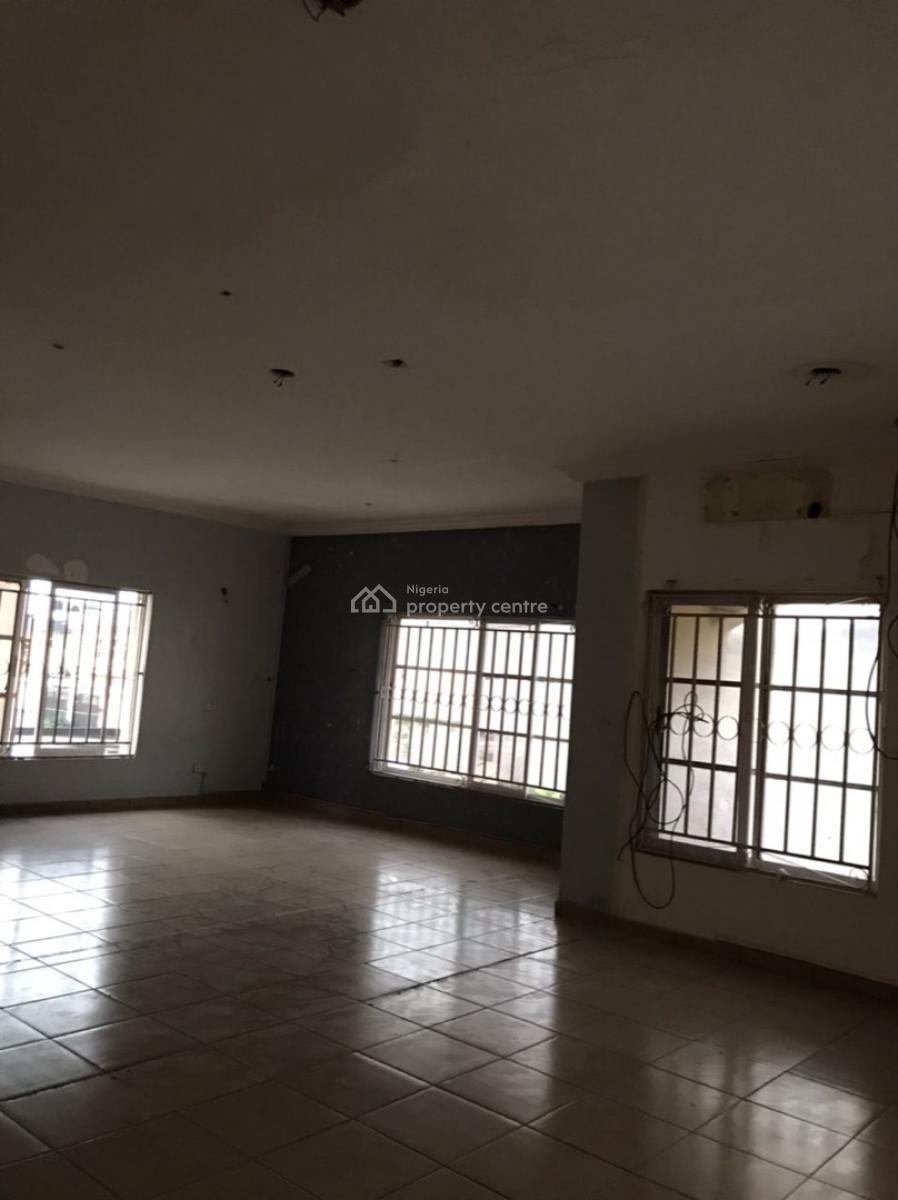 4 Bedroom Detached Duplex in Lekki Phase 1, Lekki Expressway, Lekki, Lagos, Commercial Property for Rent