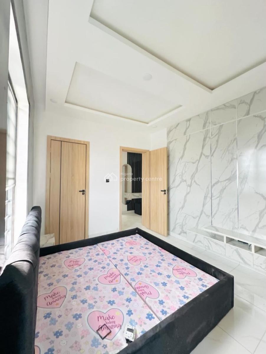 Brand New 2 Bedroom Furnished Luxury Apartment, Ologolo, Ologolo, Lekki, Lagos, Block of Flats for Sale