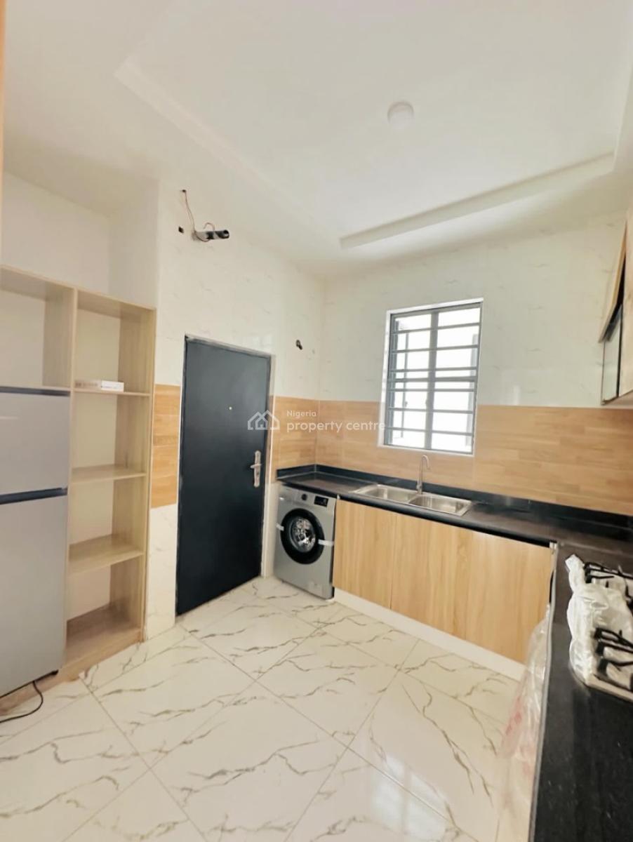 Brand New 2 Bedroom Furnished Luxury Apartment, Ologolo, Ologolo, Lekki, Lagos, Block of Flats for Sale