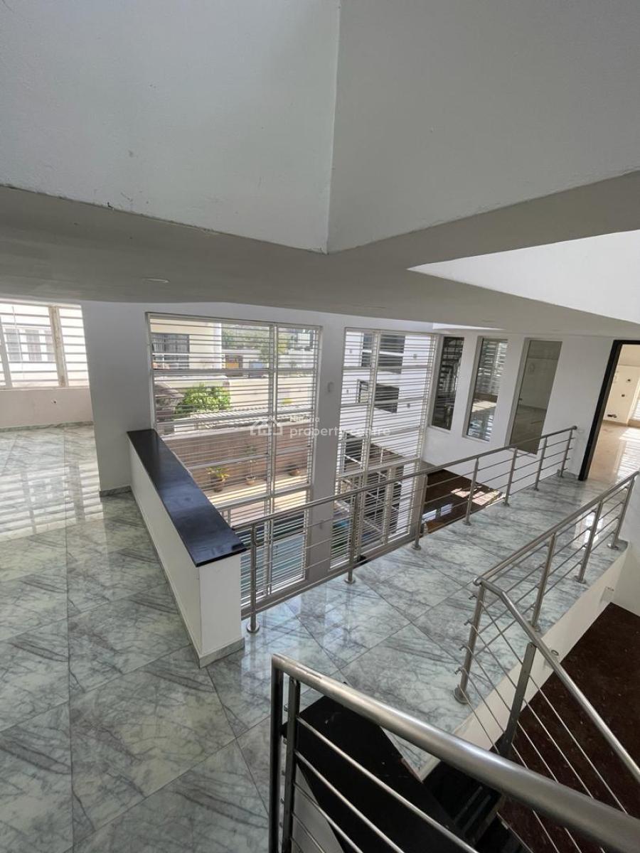 Perfectly Designed 5 Bedroom Duplex with 2 Units of Bq, Banana Island, Banana Island, Ikoyi, Lagos, Detached Duplex for Rent