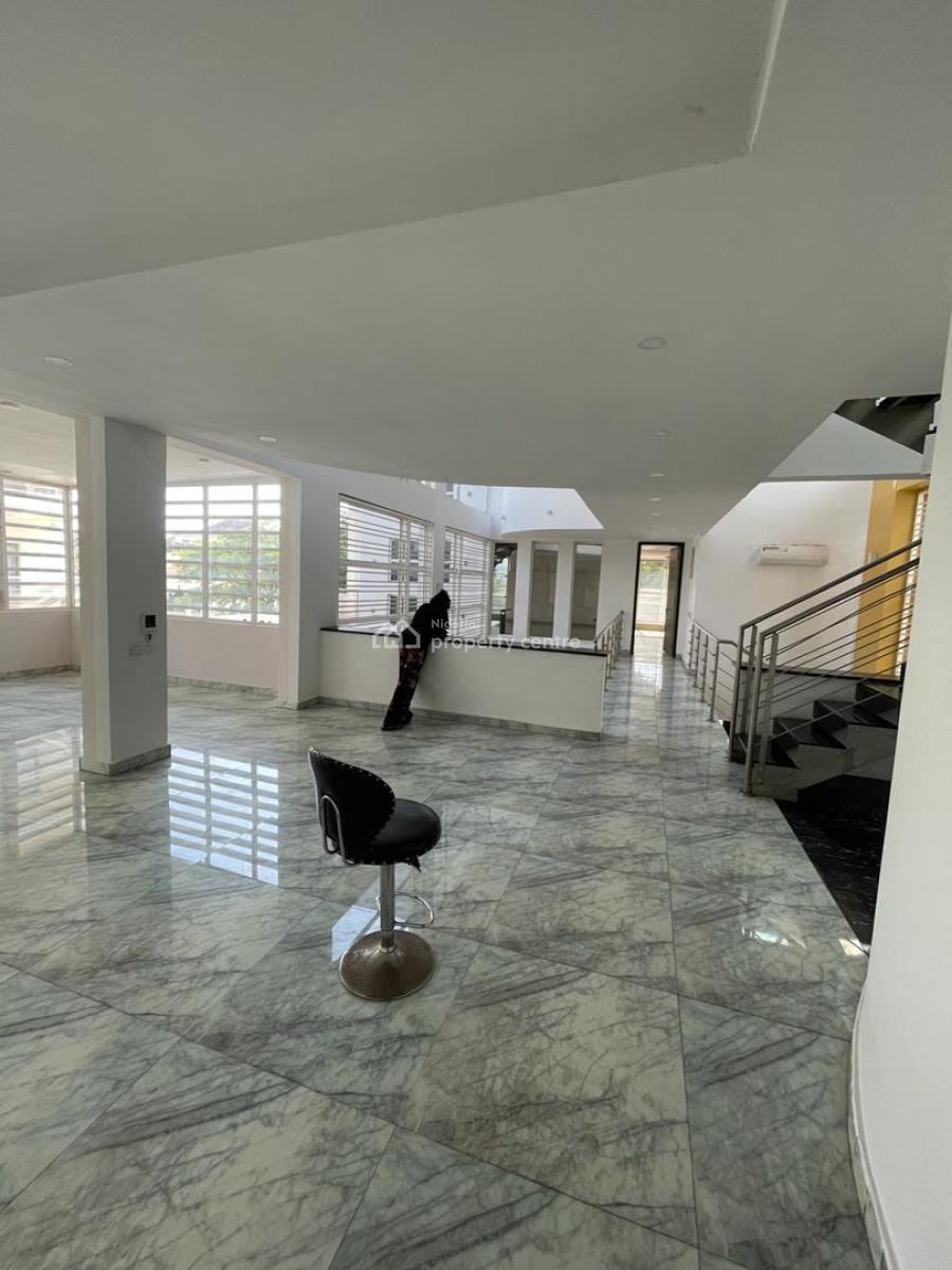 Perfectly Designed 5 Bedroom Duplex with 2 Units of Bq, Banana Island, Banana Island, Ikoyi, Lagos, Detached Duplex for Rent