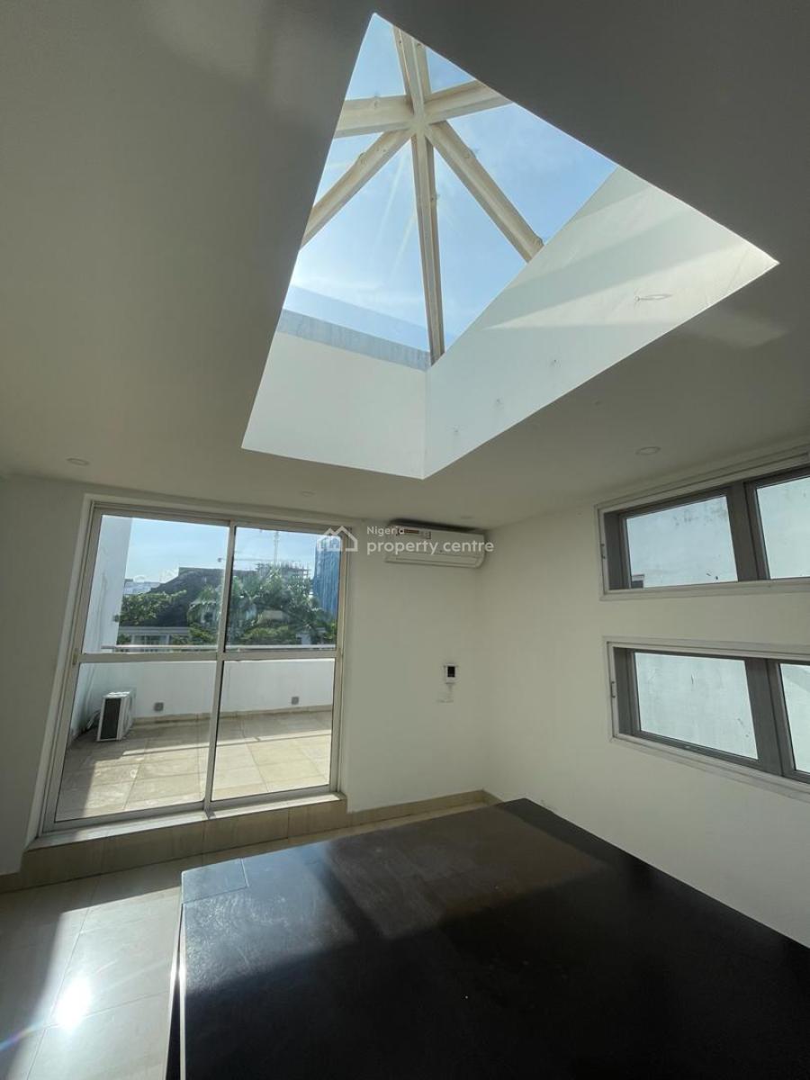 Perfectly Designed 5 Bedroom Duplex with 2 Units of Bq, Banana Island, Banana Island, Ikoyi, Lagos, Detached Duplex for Rent