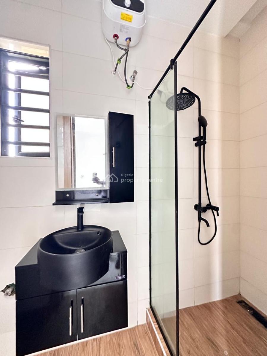 Brand New 1 Bedroom Apartment, Off Freedom Way, Lekki Phase 1, Lekki, Lagos, Flat / Apartment for Sale