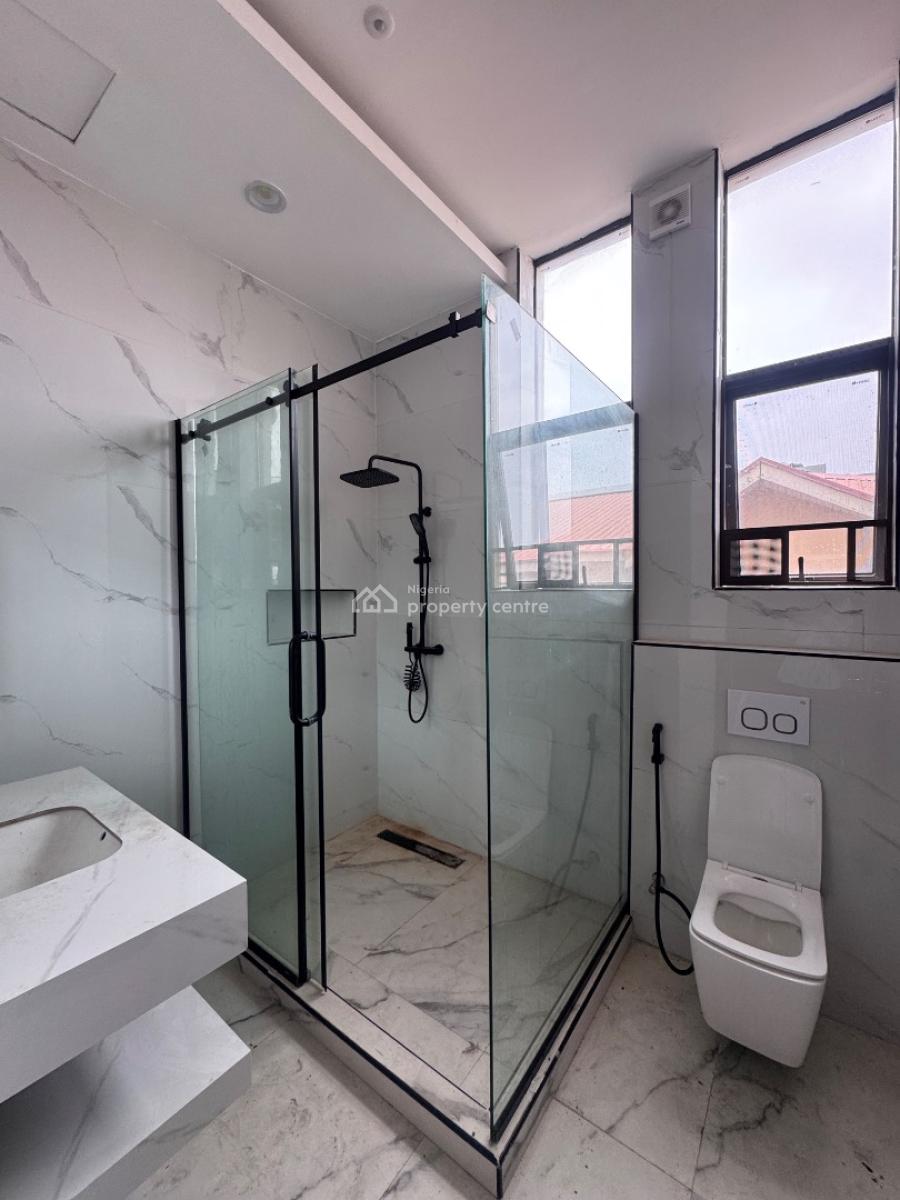 Brand New 3bedroom Apartment with Pool Gym and Elevator, Lekki Phase One, Lekki, Lagos, Flat / Apartment for Rent
