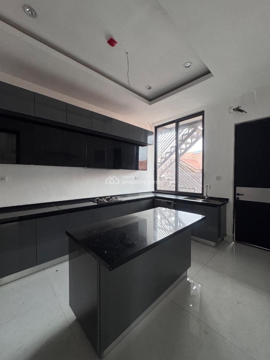 Brand New 3bedroom Apartment with Pool Gym and Elevator, Lekki Phase One, Lekki, Lagos, Flat / Apartment for Rent
