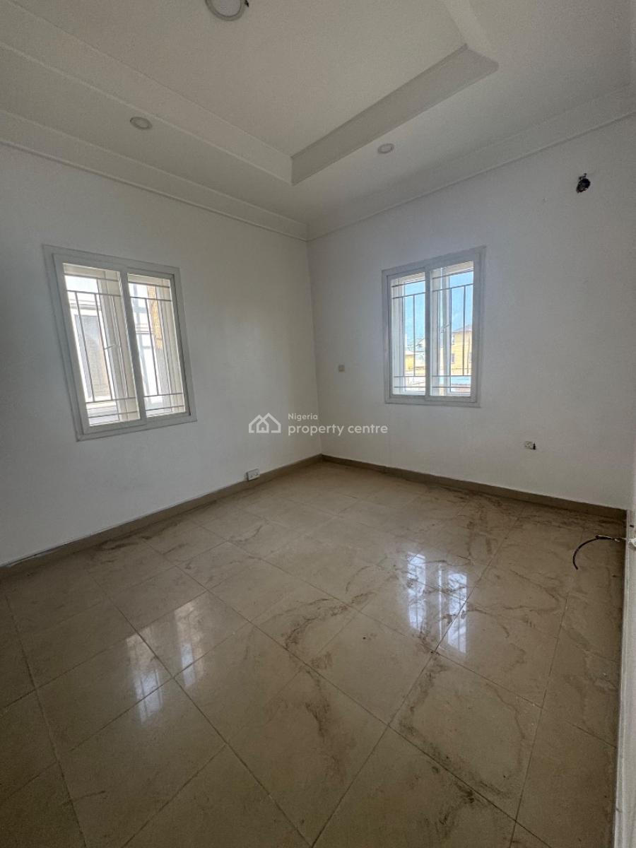 Open Commercial Space Facing Major Street, Lekki Phase 1, Lekki, Lagos, Commercial Property for Rent