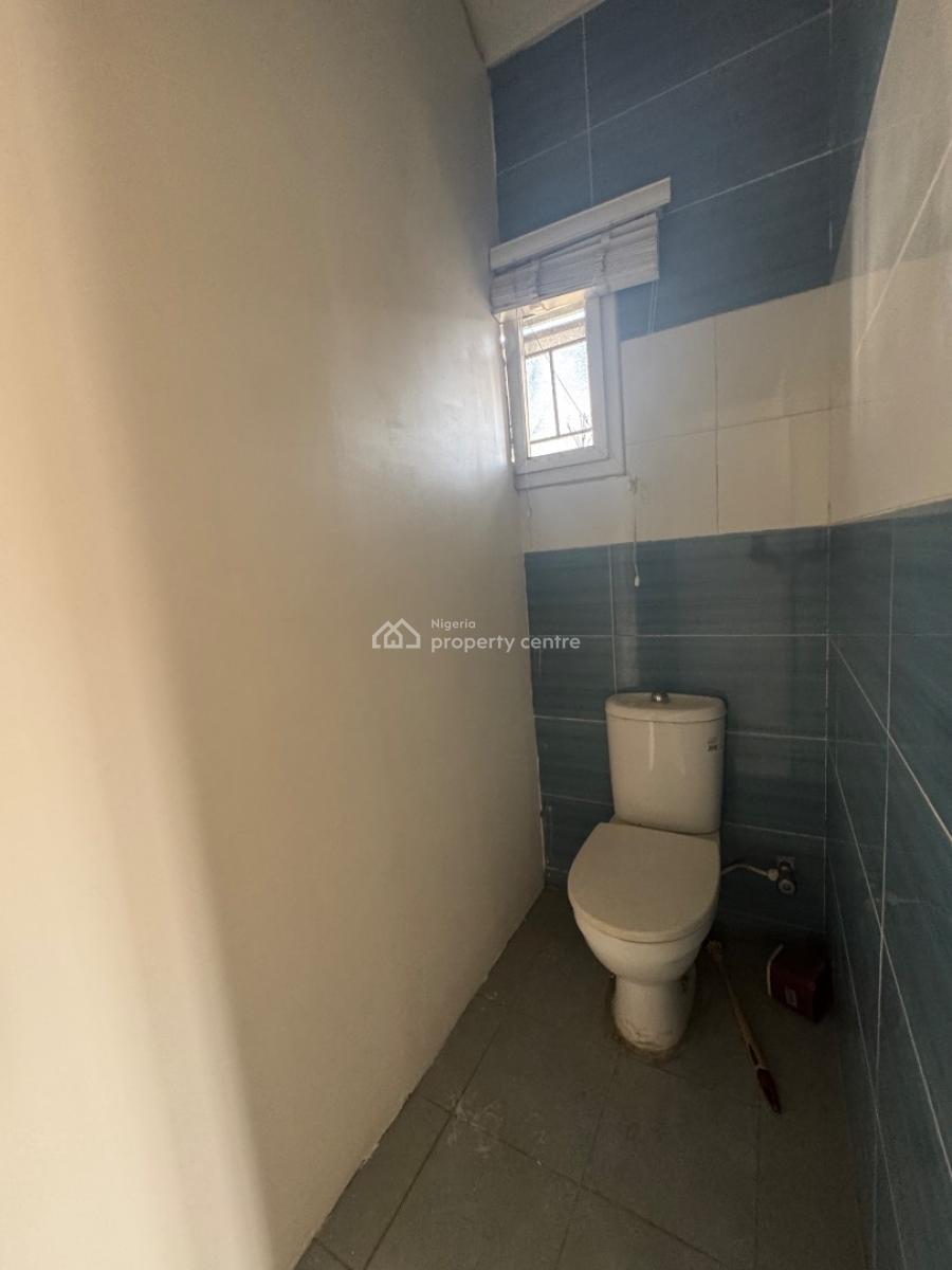 Open Commercial Space Facing Major Street, Lekki Phase 1, Lekki, Lagos, Commercial Property for Rent