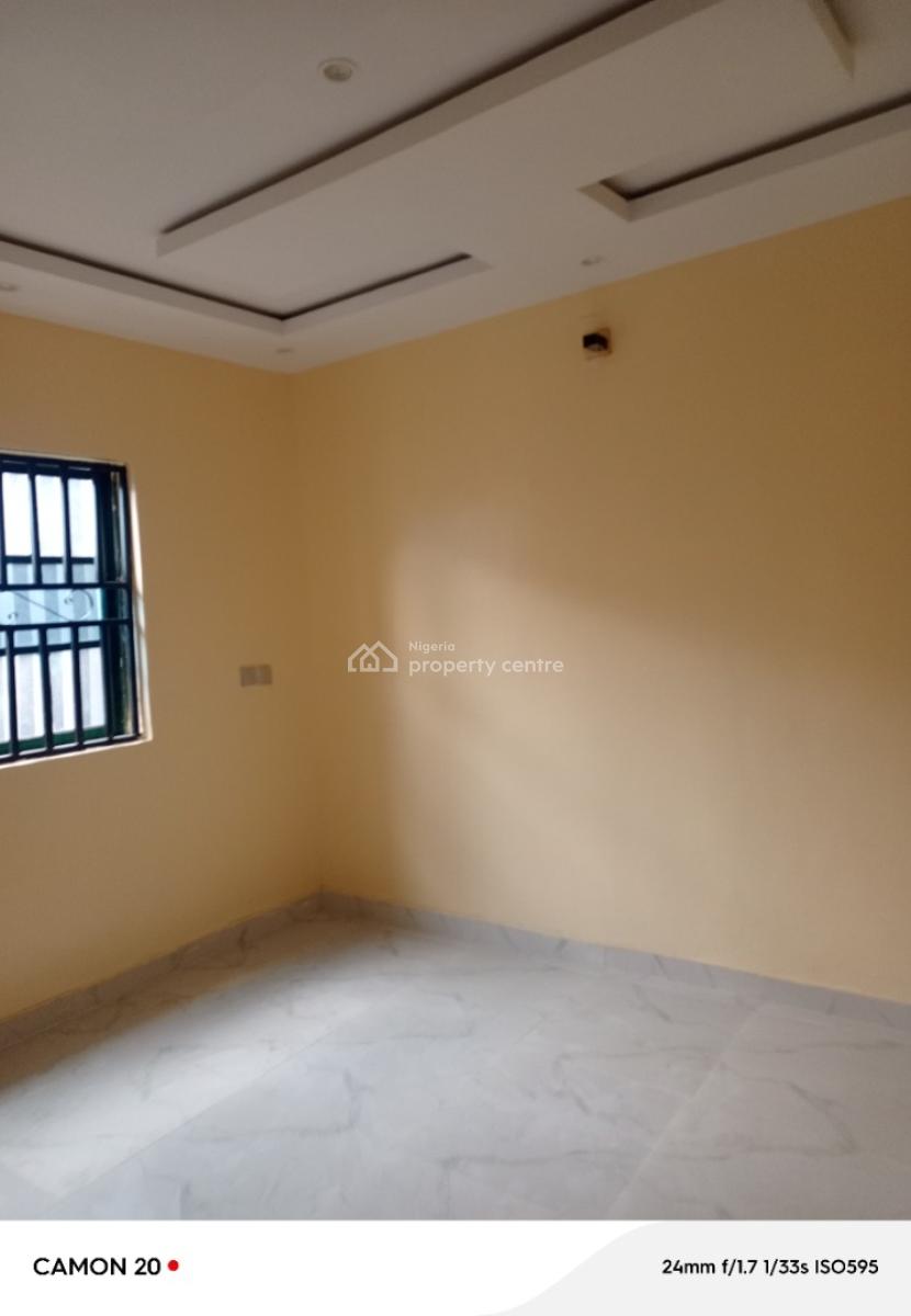 Executive, Standard 2 Bedrooms Upstairs and Down Stairs with Pop, Ijehsa, Surulere, Lagos, Flat / Apartment for Rent