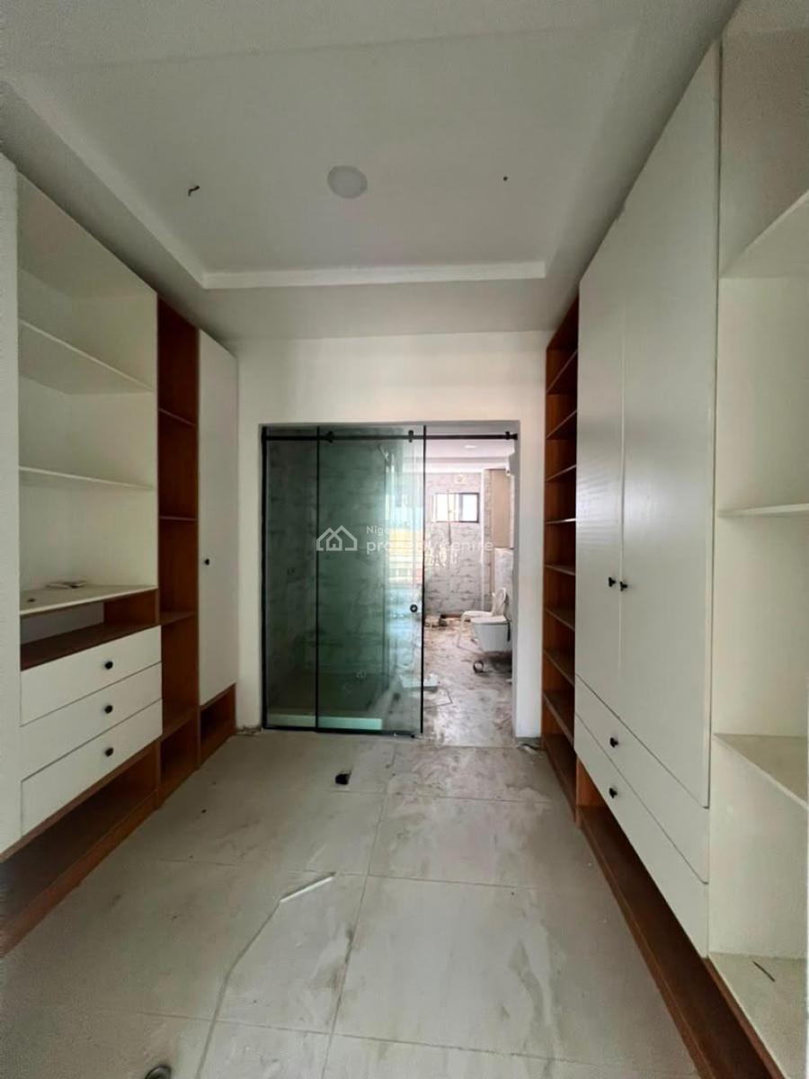 Self Compound 4 Bedroom Terrace with Elevator & Bq in Coveted Location, Victoria Island (vi), Lagos, Terraced Duplex for Sale