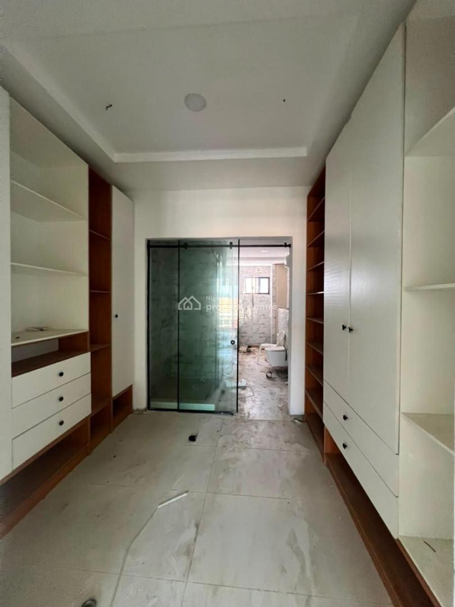 Self Compound 4 Bedroom Terrace with Elevator & Bq in Coveted Location, Self Compound 4 Bedroom Terrace with Elevator & Bq in Coveted Location, Victoria Island (vi), Lagos, Terraced Duplex for Sale