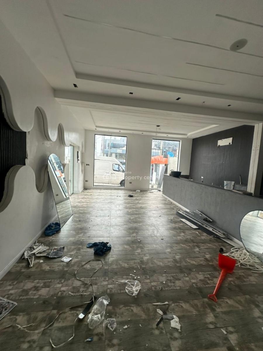 Commercial Space, Lekki Phase 1, Lekki, Lagos, Commercial Property for Rent