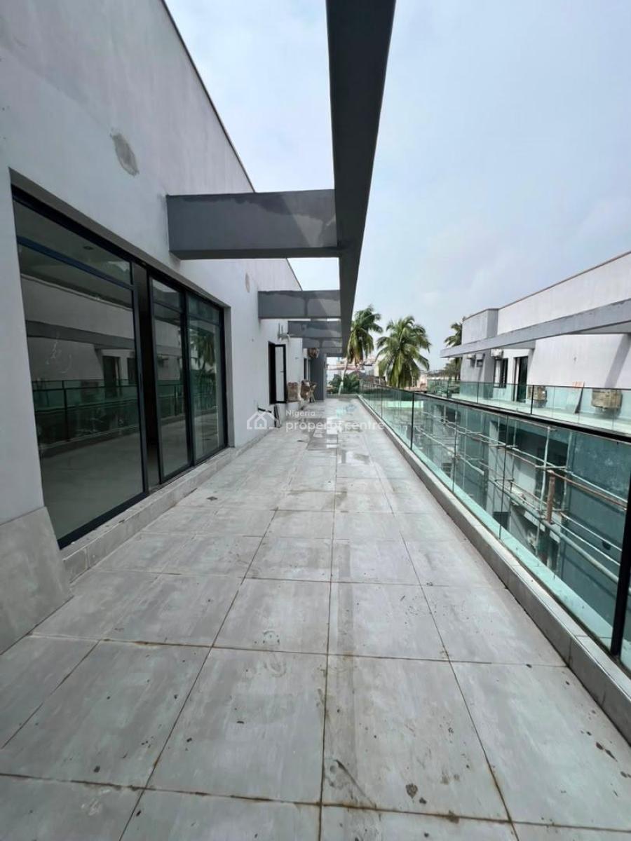 Sophisticated 4 Bedroom Pent with Skyline Views Bq, Pool, Gym, Sophisticated 4 Bedroom Pent with Skyline Views Bq, Pool, Gym, Victoria Island (vi), Lagos, Block of Flats for Sale