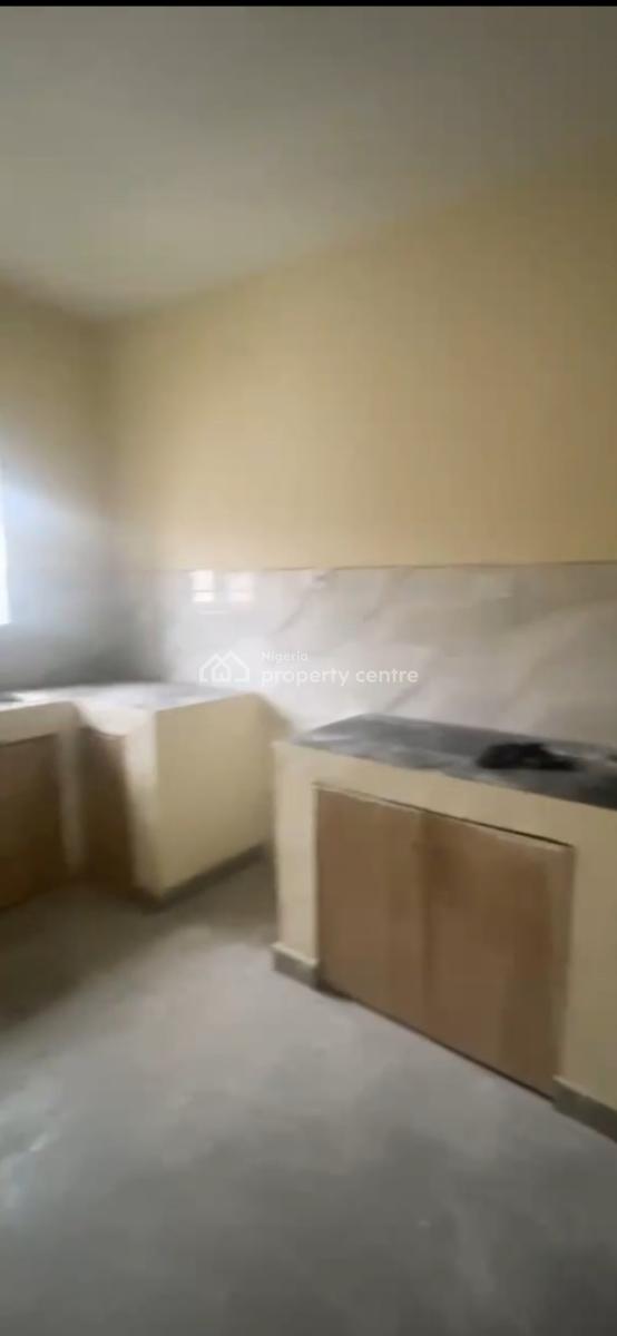 a Brand New Spacious 2-bedroom Flat, Idu-karmo, After Nizamiyel Hospital, Idu Industrial, Abuja, Flat / Apartment for Rent