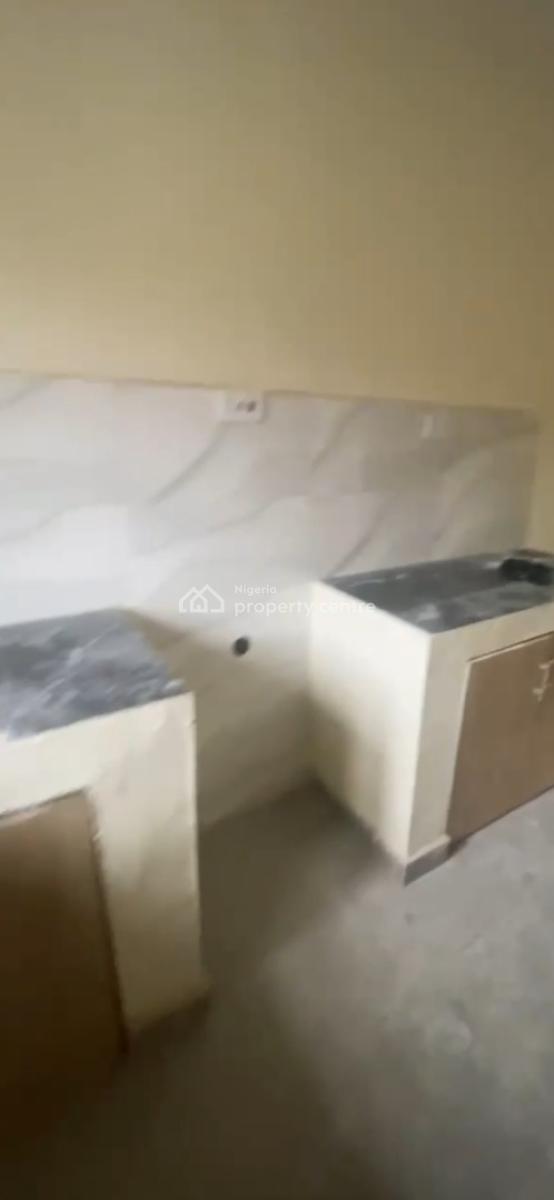 a Brand New Spacious 2-bedroom Flat, Idu-karmo, After Nizamiyel Hospital, Idu Industrial, Abuja, Flat / Apartment for Rent