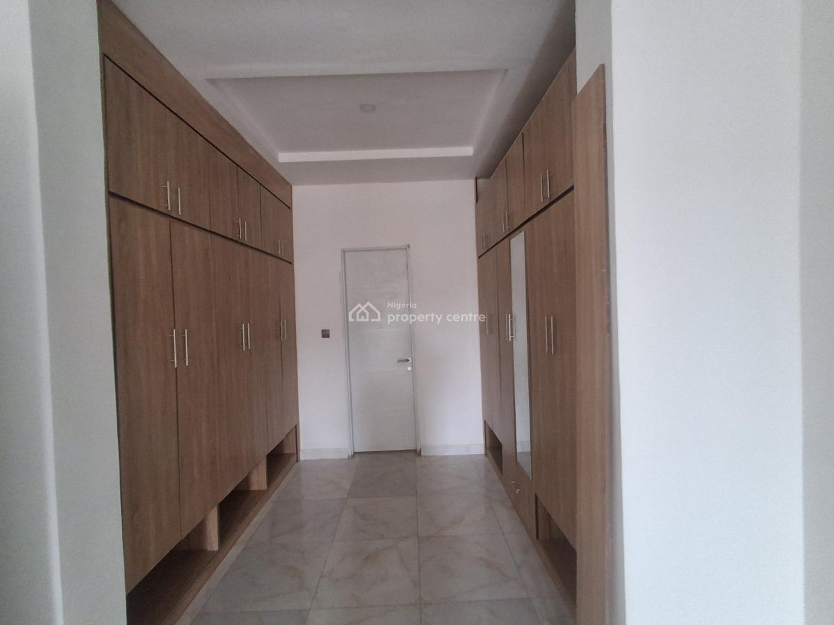 5-bedrooms Terrace Duplex, Guzape, Guzape District, Abuja, Terraced Duplex for Sale