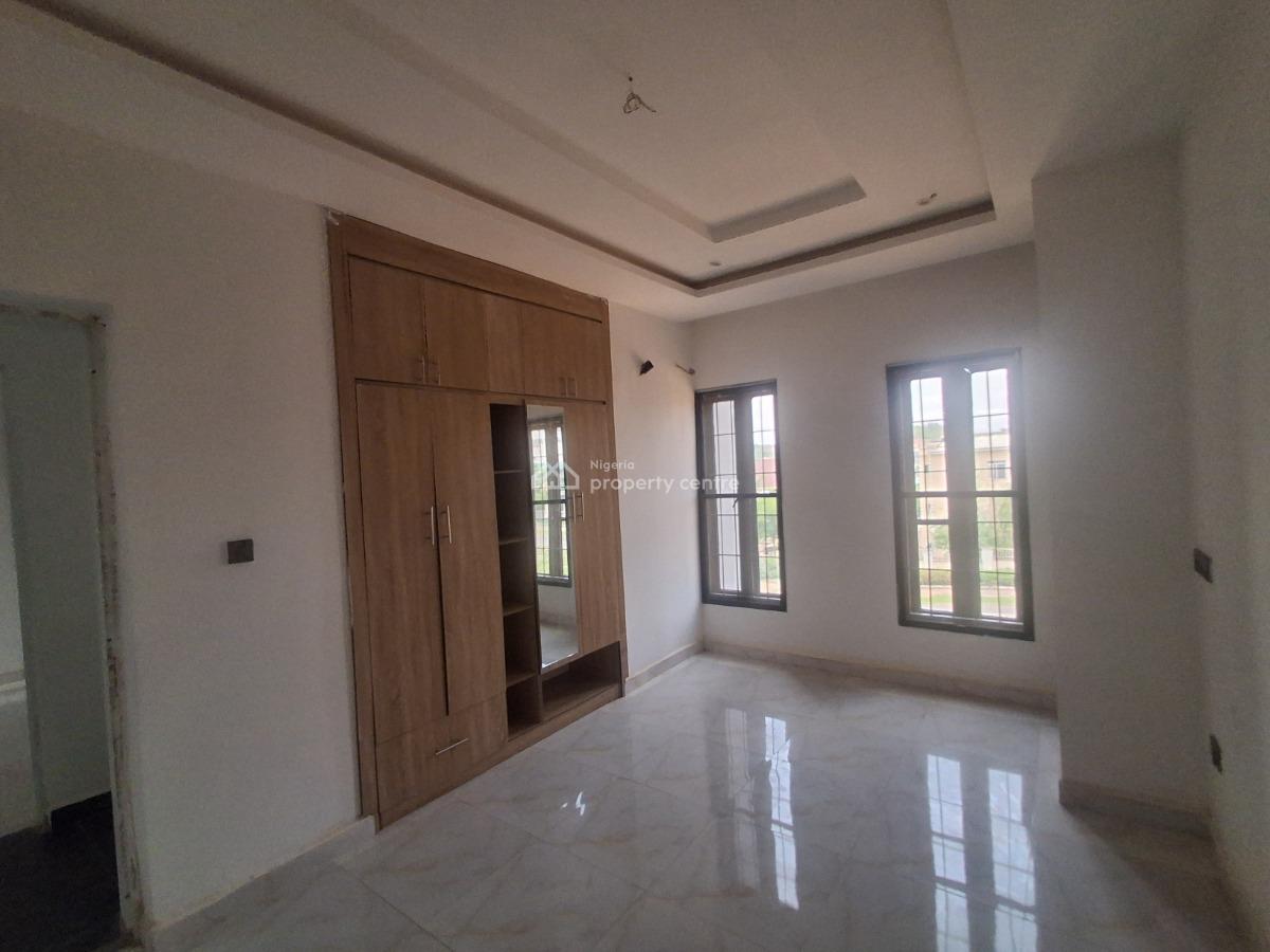 5-bedrooms Terrace Duplex, Guzape, Guzape District, Abuja, Terraced Duplex for Sale