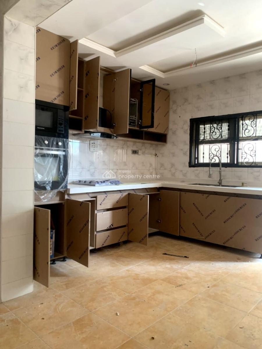 4bedroom Semi-detached Houses with Pool, Generator, Oniru, Victoria Island (vi), Lagos, Semi-detached Duplex for Sale