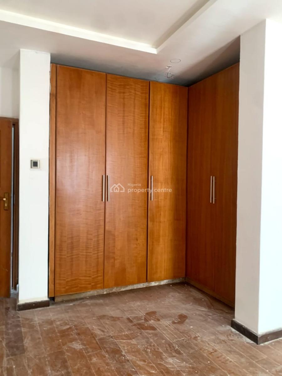 4bedroom Semi-detached Houses with Pool, Generator, Oniru, Victoria Island (vi), Lagos, Semi-detached Duplex for Sale