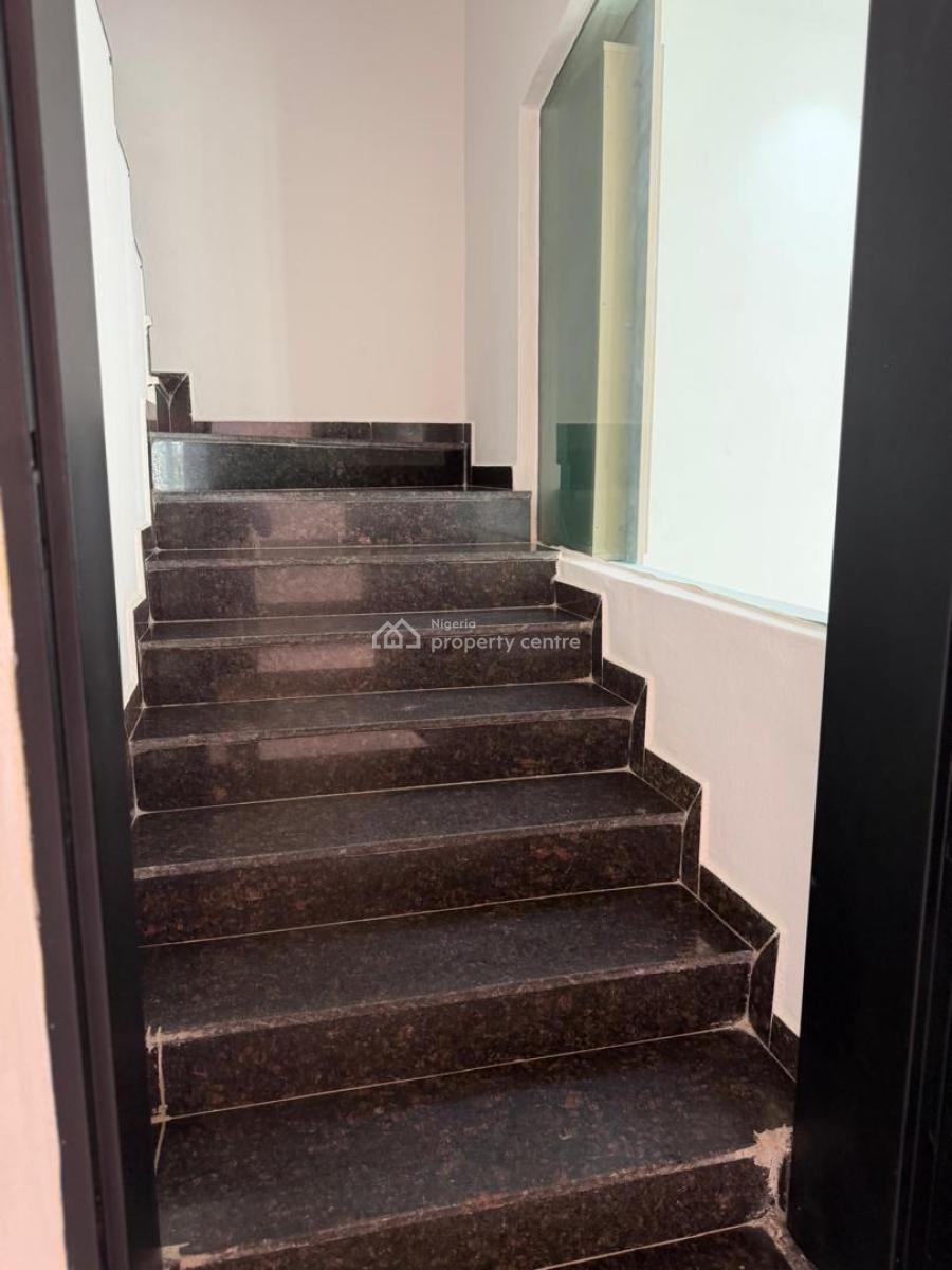 Well Maintained 3-bedroom (all En-suite) Terrace with Bq, Off Bourdillon Road, Old Ikoyi, Ikoyi, Lagos, Flat / Apartment for Rent