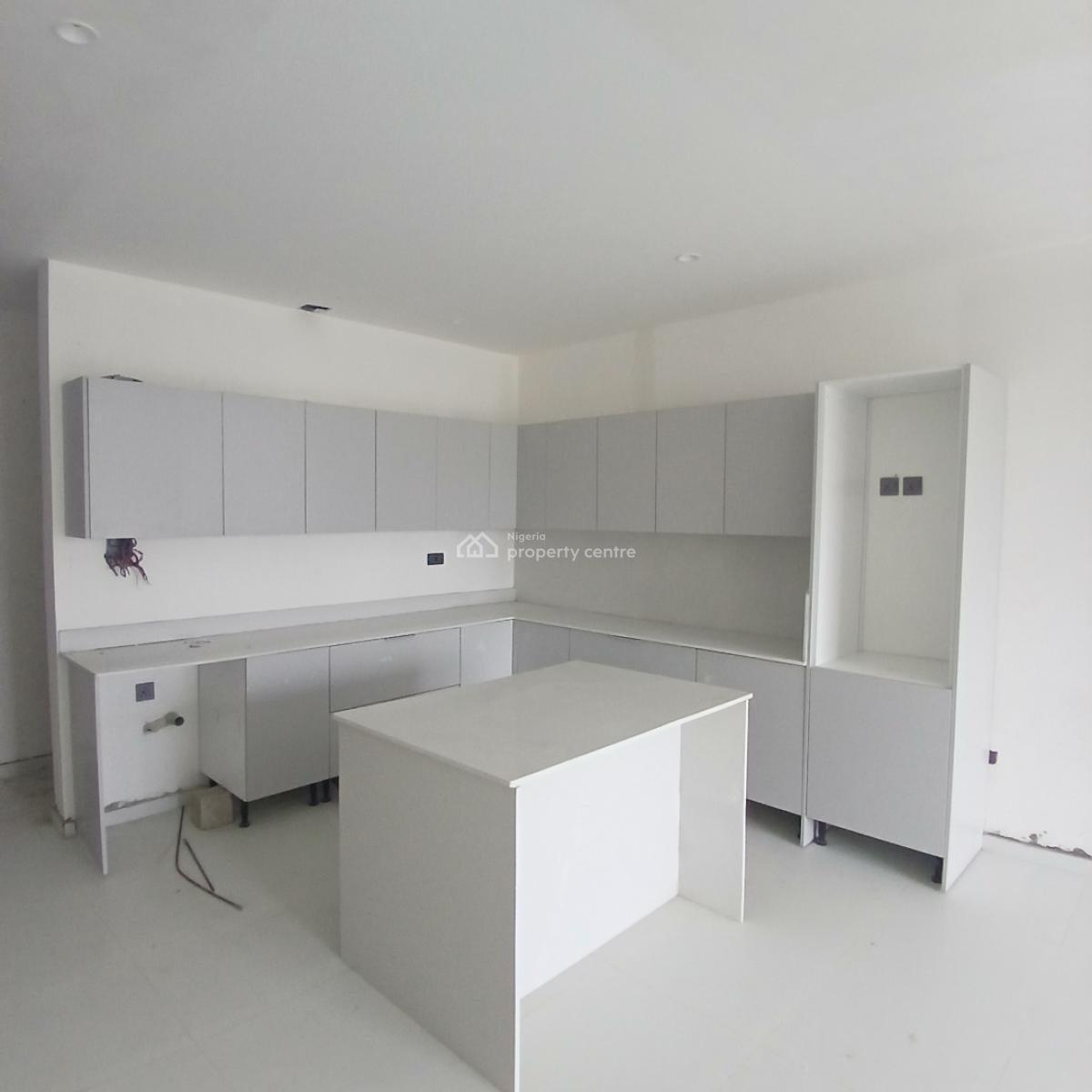 Premium 2 Bedroom Apartment with Swimming Pool, Lekki Phase 1, Lekki, Lagos, Flat / Apartment for Sale
