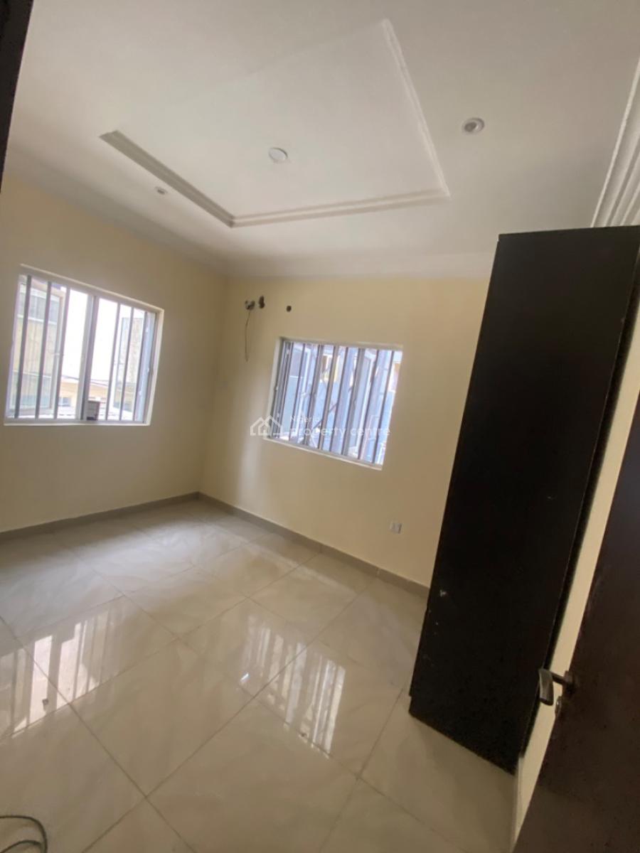 Neatly Used 3 Bedroom Duplex, Cherish Garden Estate, Behind Sky Mall, Opposite Kilimanjaro, Sangotedo, Ajah, Lagos, Terraced Duplex for Rent