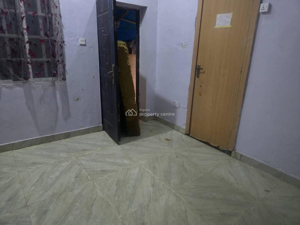 Bq, Cooplag Gardens Estate, Orchid Road, Lafiaji, Lekki, Lagos, Self Contain (single Rooms) for Rent