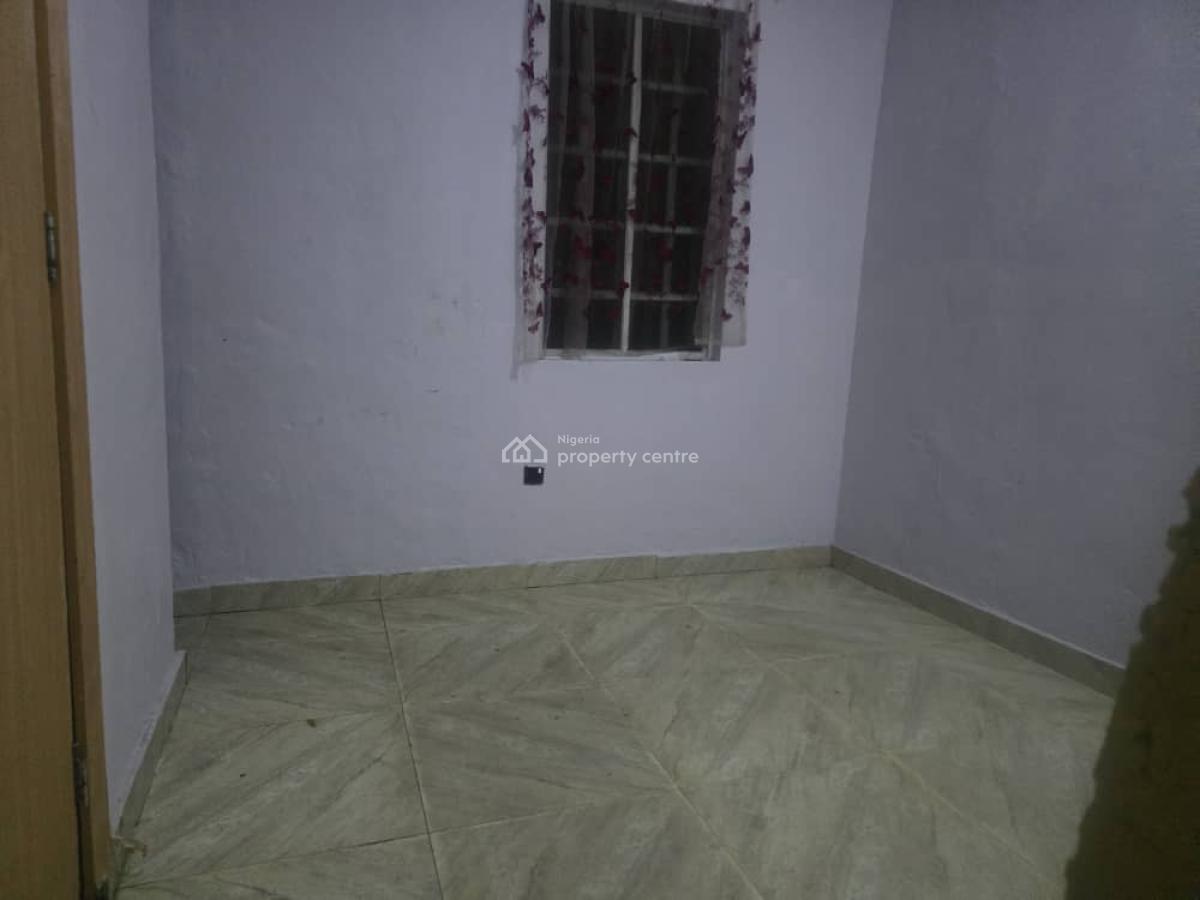 Bq, Cooplag Gardens Estate, Orchid Road, Lafiaji, Lekki, Lagos, Self Contain (single Rooms) for Rent