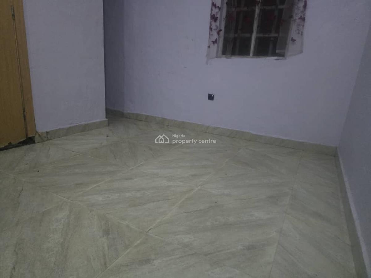 Bq, Cooplag Gardens Estate, Orchid Road, Lafiaji, Lekki, Lagos, Self Contain (single Rooms) for Rent