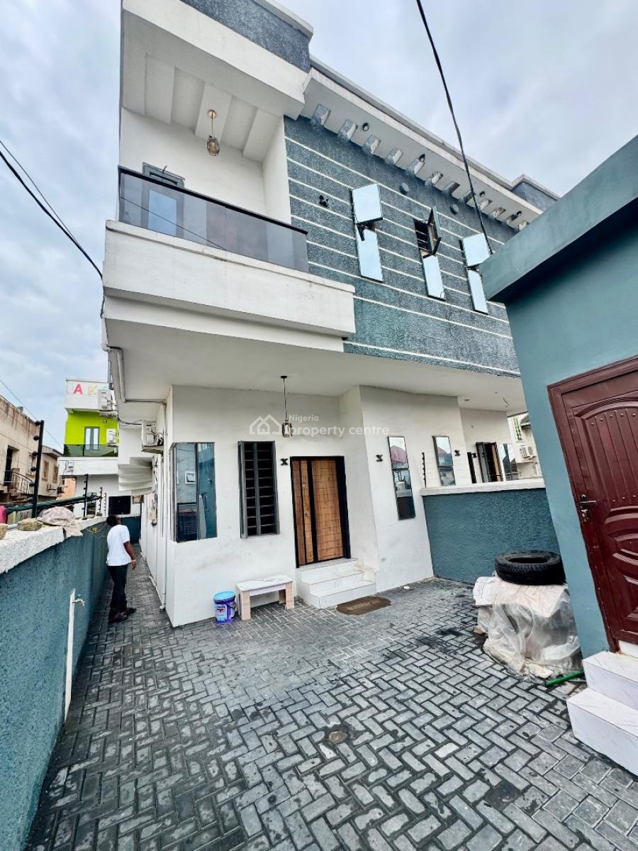 Well Maintained Spacious House in Free Flood Area, Sangotedo, Ajah, Lagos, Semi-detached Duplex for Rent
