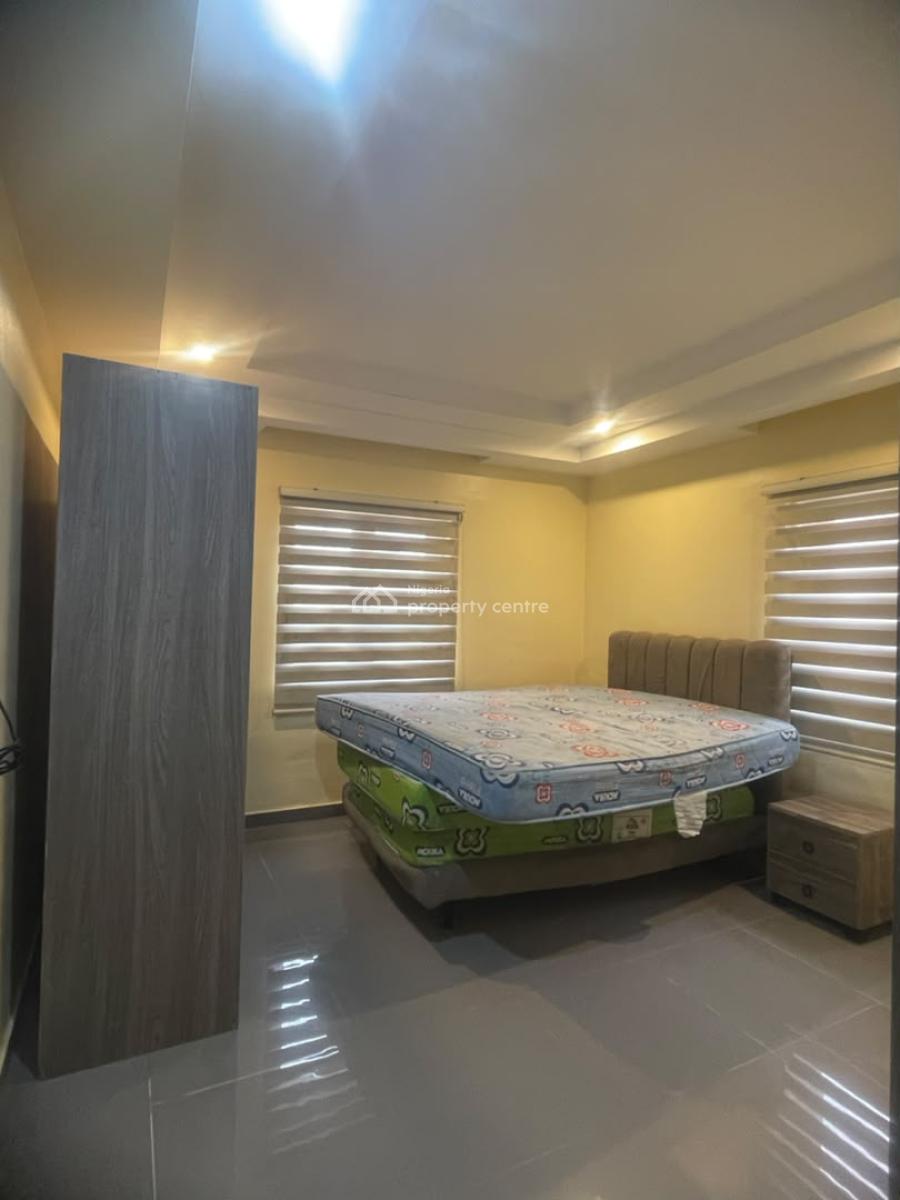3 Bedroom Flat, Off Admiralty, Lekki Phase 1, Lekki, Lagos, Flat / Apartment for Rent