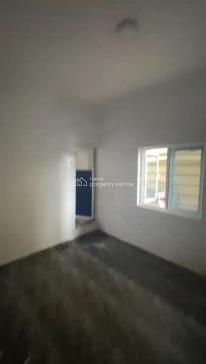 Lovely Sweet Mini Flat, Off Pedro Rd Close to Charlie Boy Axis, Gbagada, Lagos, Mini Flat (room and Parlour) for Rent