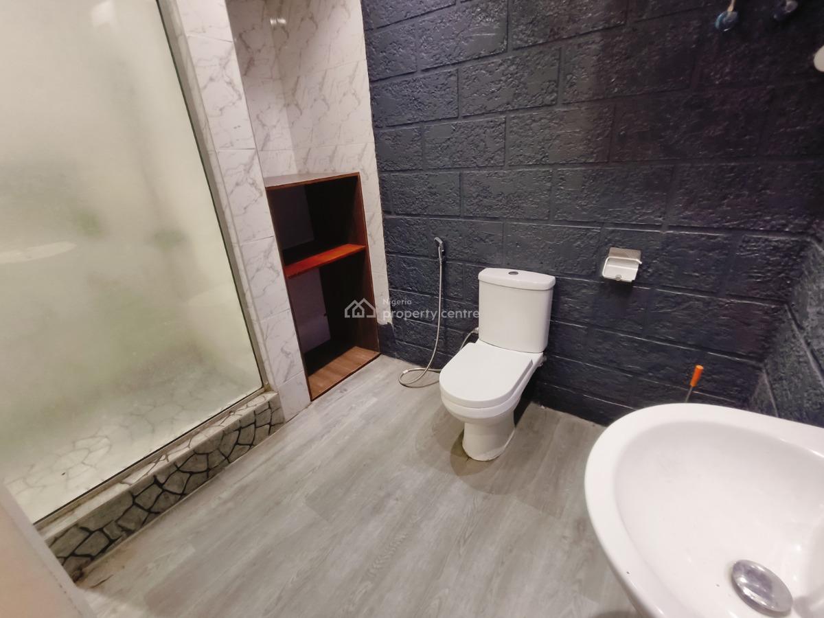 Waterfront 3 Bedroom Apartment, Lekki Phase 1, Lekki Phase 1, Lekki, Lagos, Flat / Apartment for Rent