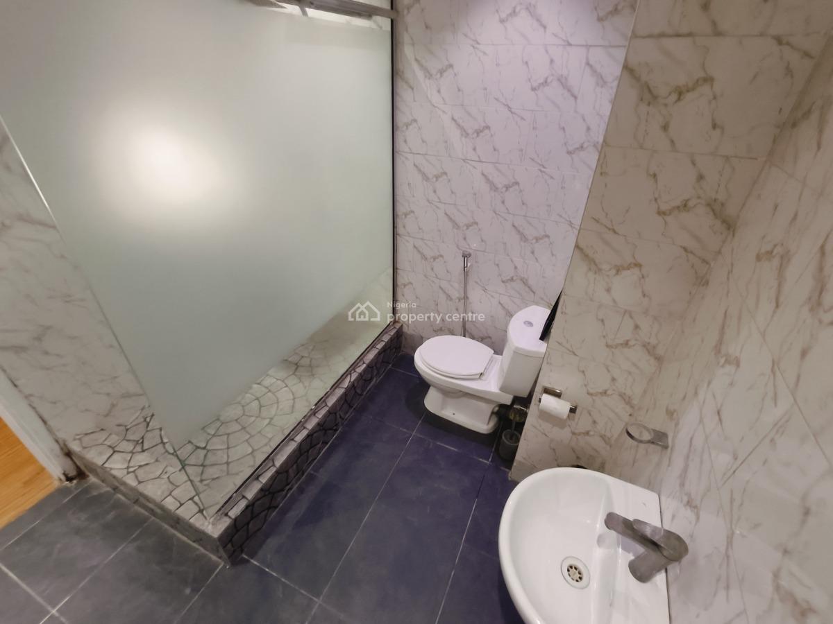 Waterfront 3 Bedroom Apartment, Lekki Phase 1, Lekki Phase 1, Lekki, Lagos, Flat / Apartment for Rent