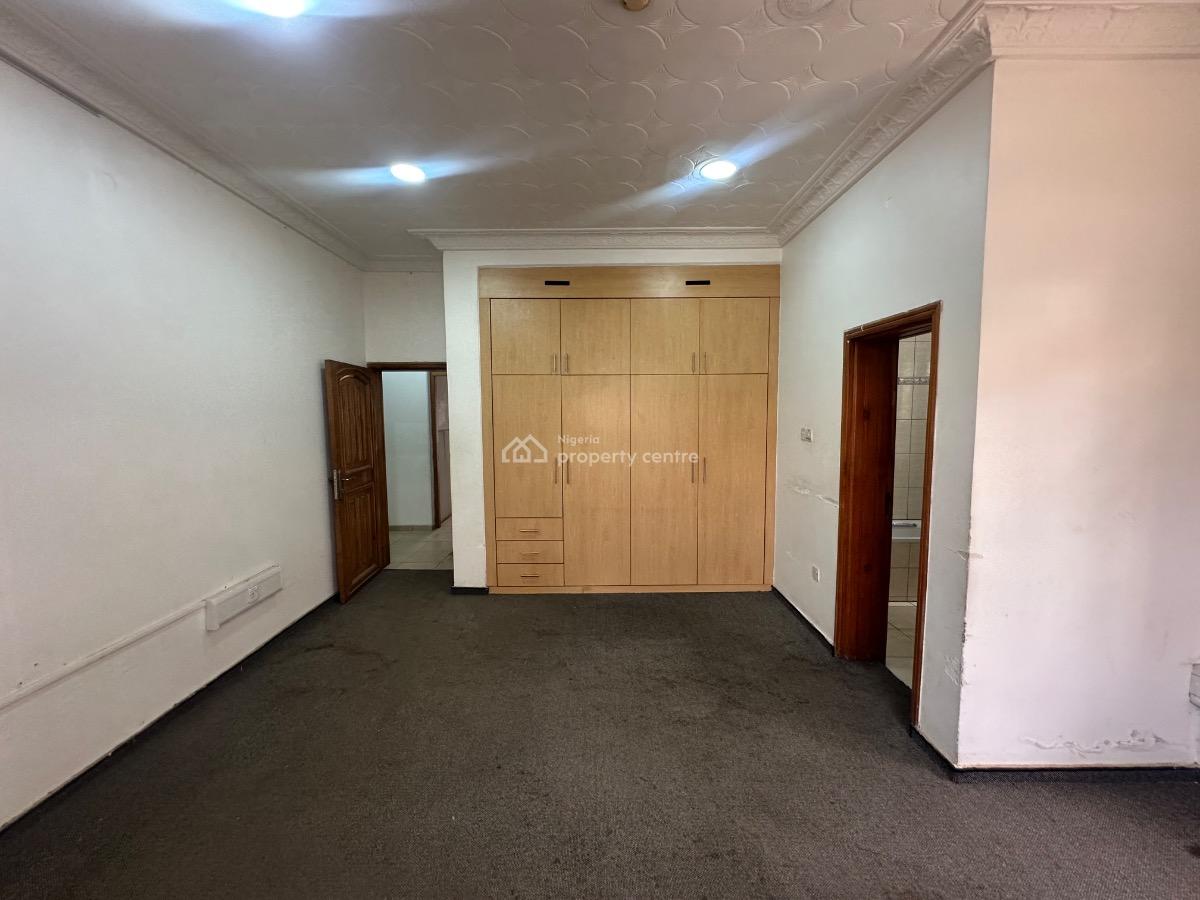 9 Bedroom Detached Duplex with 4 Bedroom Buwngalow with 3 Room Bq, Wuse 2, Abuja, Detached Duplex for Rent