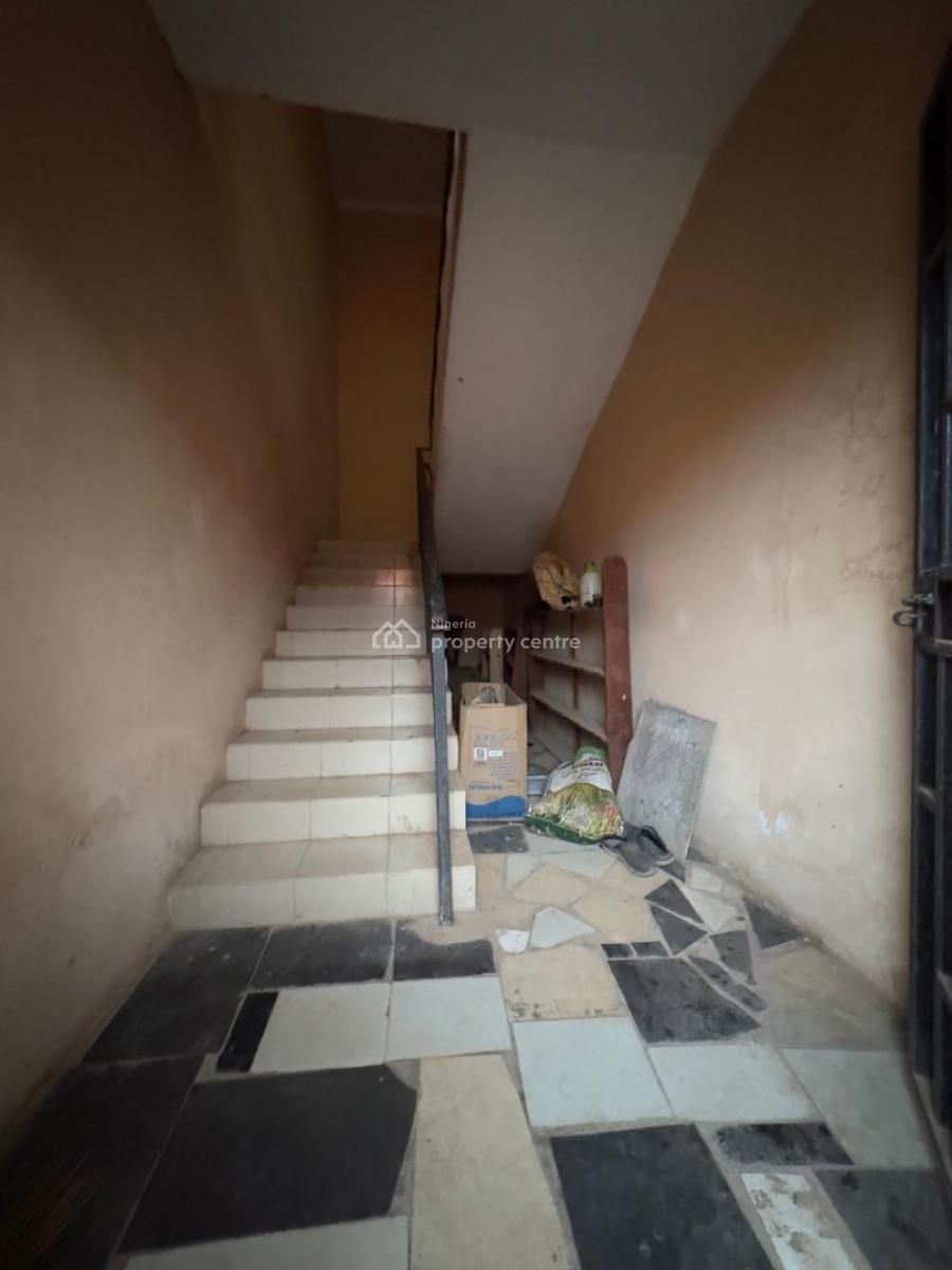 4 Bedroom Duplex with Twin 2 Bedroom, Idi Orogbo, Ojurin, Akobo, Ibadan, Ibadan, Oyo, Semi-detached Duplex for Sale