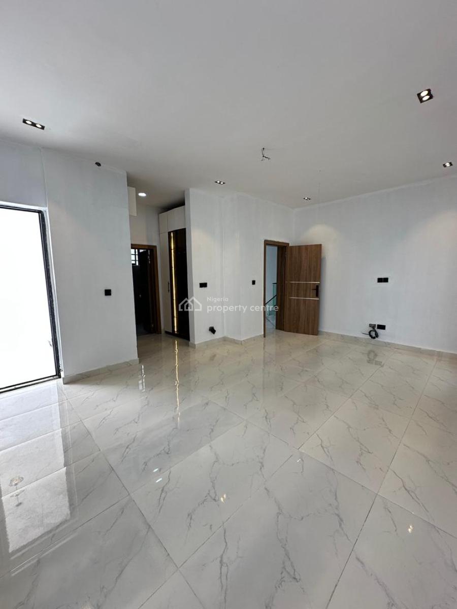 Exquisite Luxury Spacious 5 Bedroom Fully Detached Duplex with Bq, Ikota, Lekki, Lagos, Detached Duplex for Sale