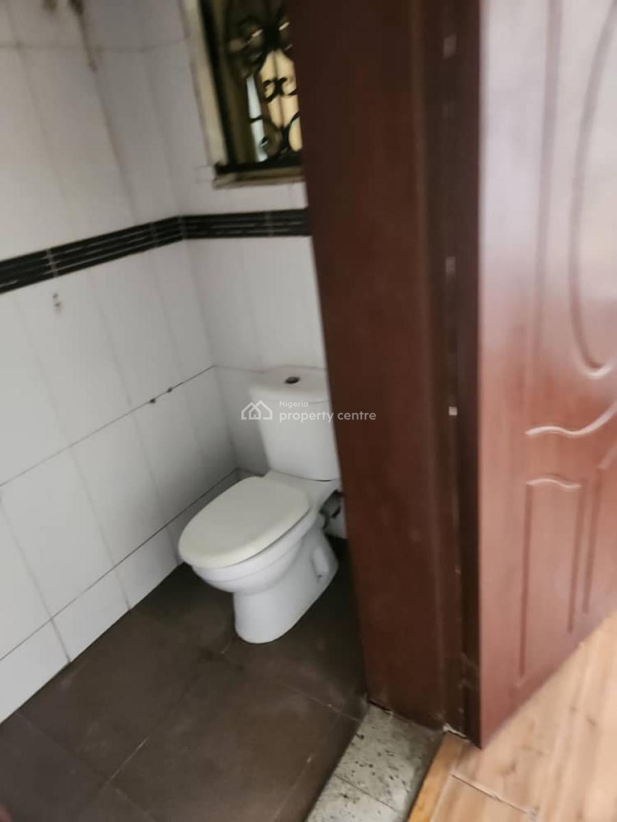 5 Bedroom Semi Detached House with a Bq, Lekki Phase 1, Lekki, Lagos, Semi-detached Duplex for Rent