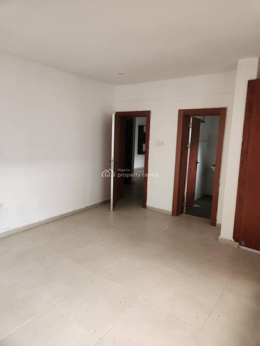 Massive 2 Bedroom Flat with a Bq, Victoria Island (vi), Lagos, Flat / Apartment for Rent