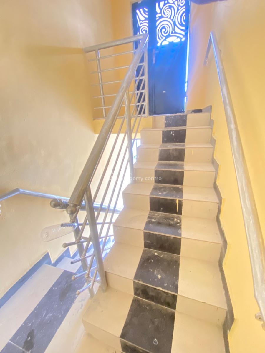 3 Bedroom Apartment, Lekki Scheme 2, Lekki Phase 2, Lekki, Lagos, Flat / Apartment for Rent