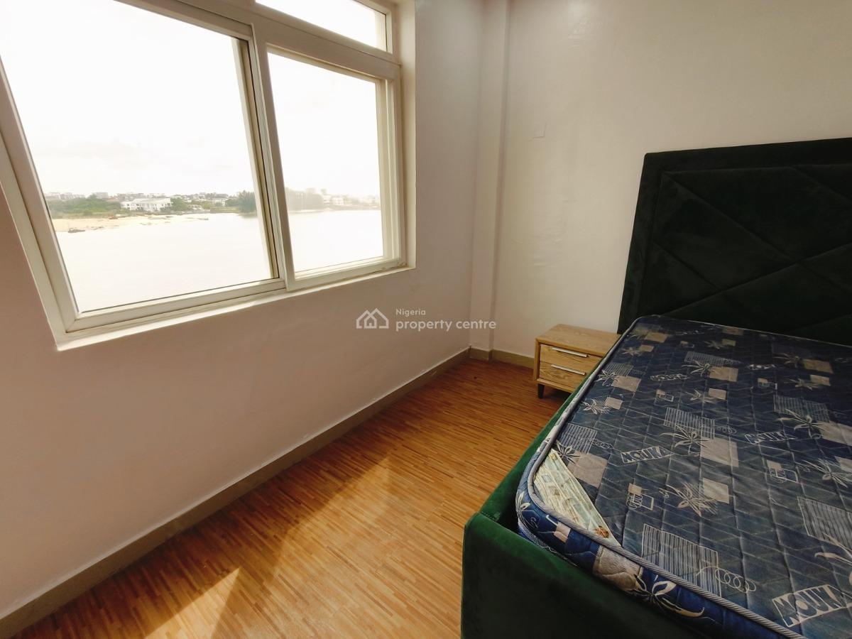 Waterfront 3 Bedroom Apartment+ S/ Pool, Lekki Phase 1, Lekki Phase 1, Lekki, Lagos, Flat / Apartment for Rent