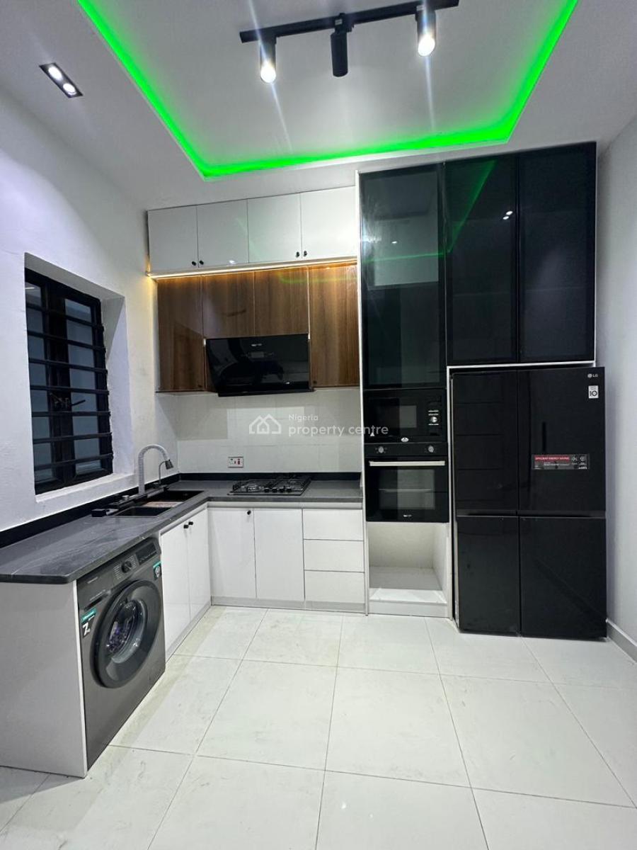 Exquisite Luxury Spacious 3 Bedroom Terrace Duplex with Bq, Ikota, Lekki, Lagos, Terraced Duplex for Sale
