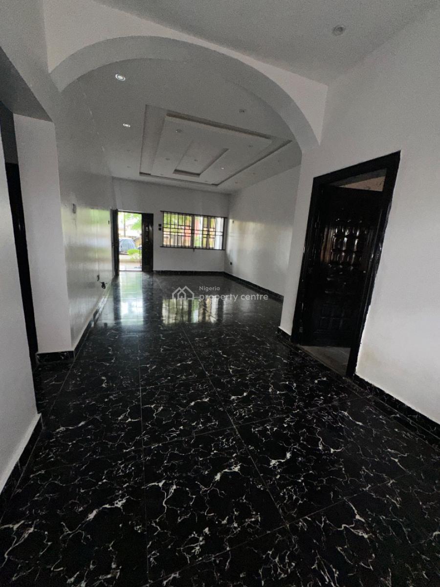 Specious and Newly Renovated 3bedroom Apartment, in a Secure Estate Just Beside Dominos Pizza Agungi, Lekki, Lagos, Flat / Apartment for Rent