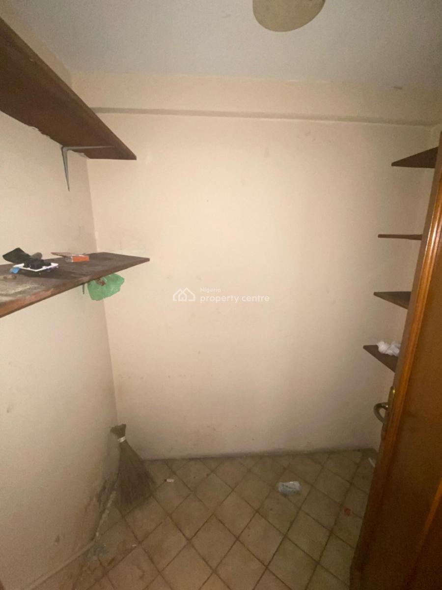 Beautiful Spacious 3 Bedrooms Apartment with Bq on Ground Floor, 2nd Avenue Abacha Estate, Old Ikoyi, Ikoyi, Lagos, Flat / Apartment for Rent