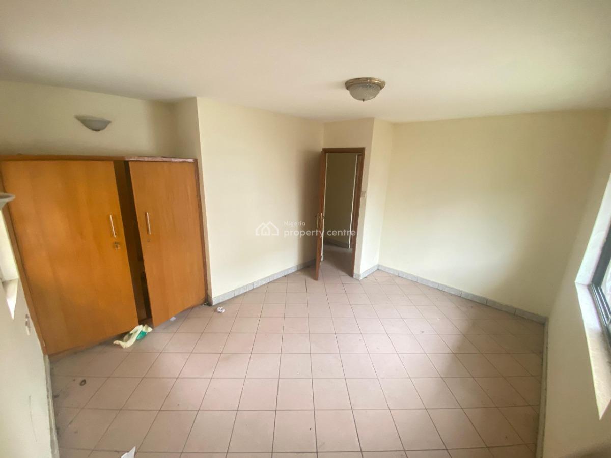 Beautiful Spacious 3 Bedrooms Apartment with Bq on Ground Floor, 2nd Avenue Abacha Estate, Old Ikoyi, Ikoyi, Lagos, Flat / Apartment for Rent